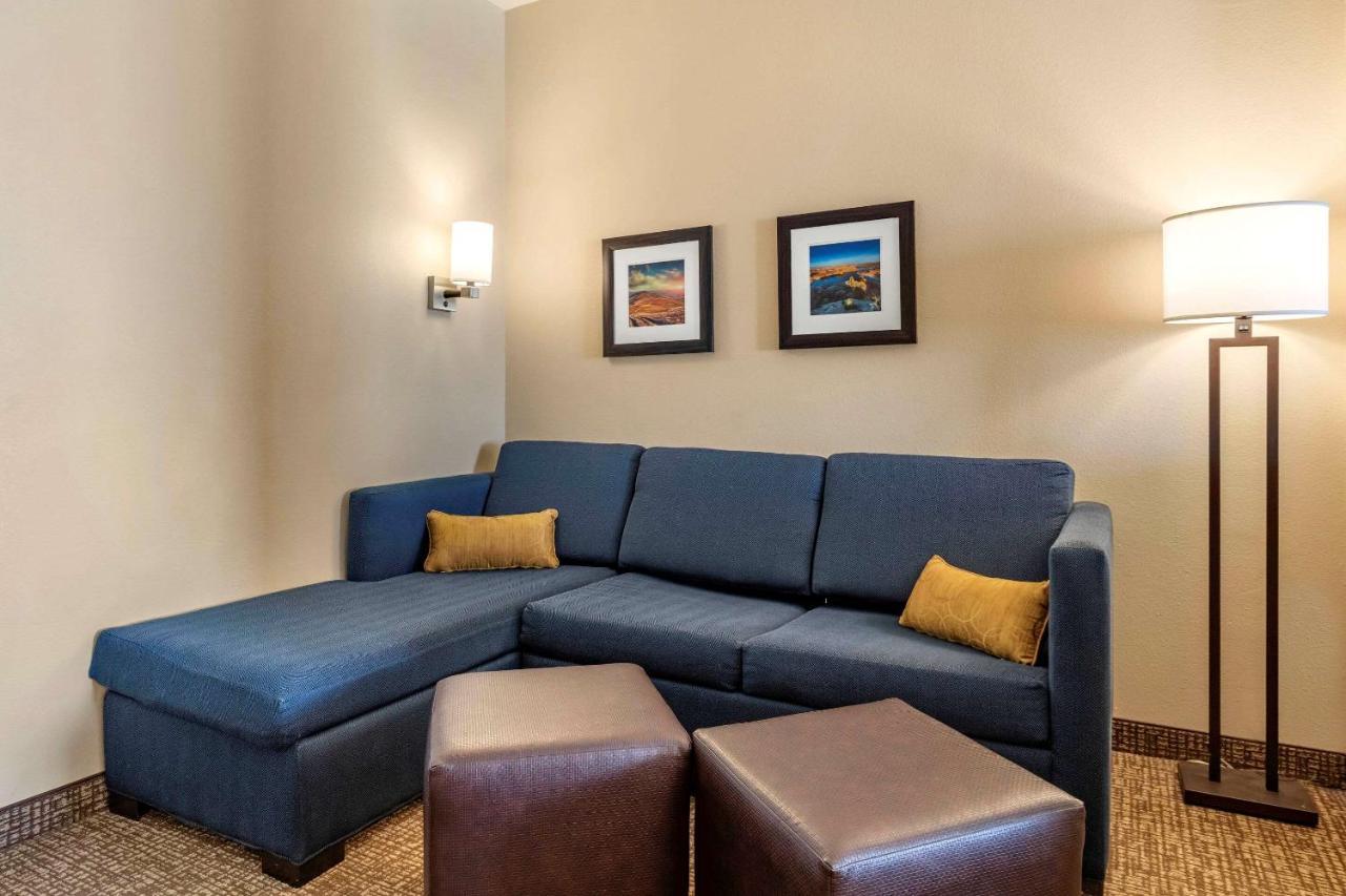 Comfort Inn & Suites Edgewood Ngoại thất bức ảnh