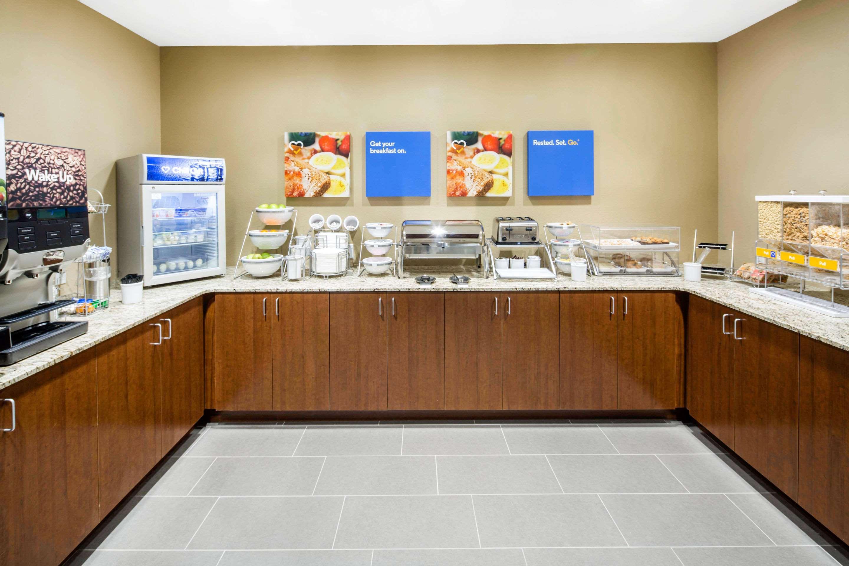 Comfort Inn & Suites Edgewood Ngoại thất bức ảnh