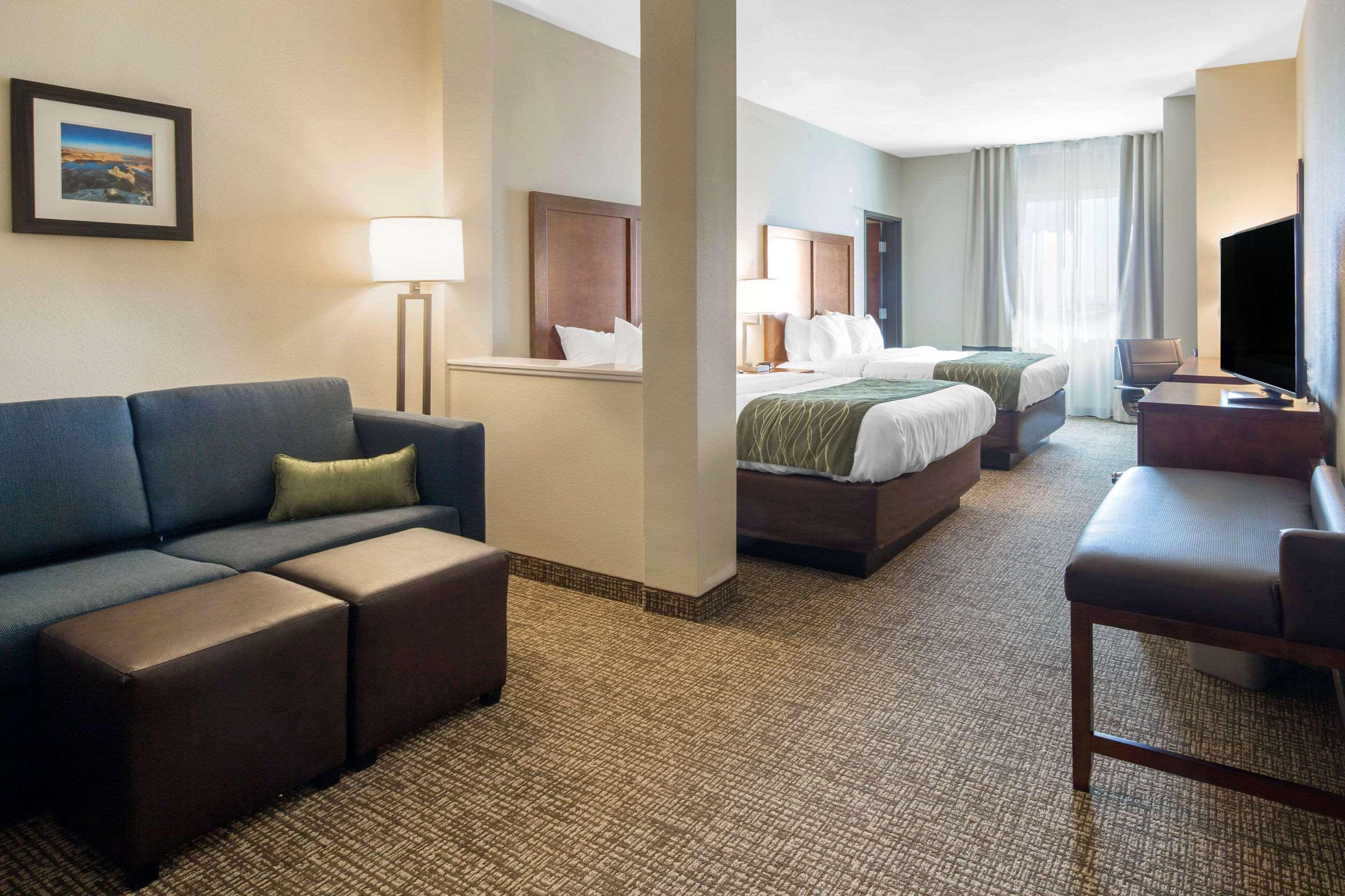 Comfort Inn & Suites Edgewood Ngoại thất bức ảnh