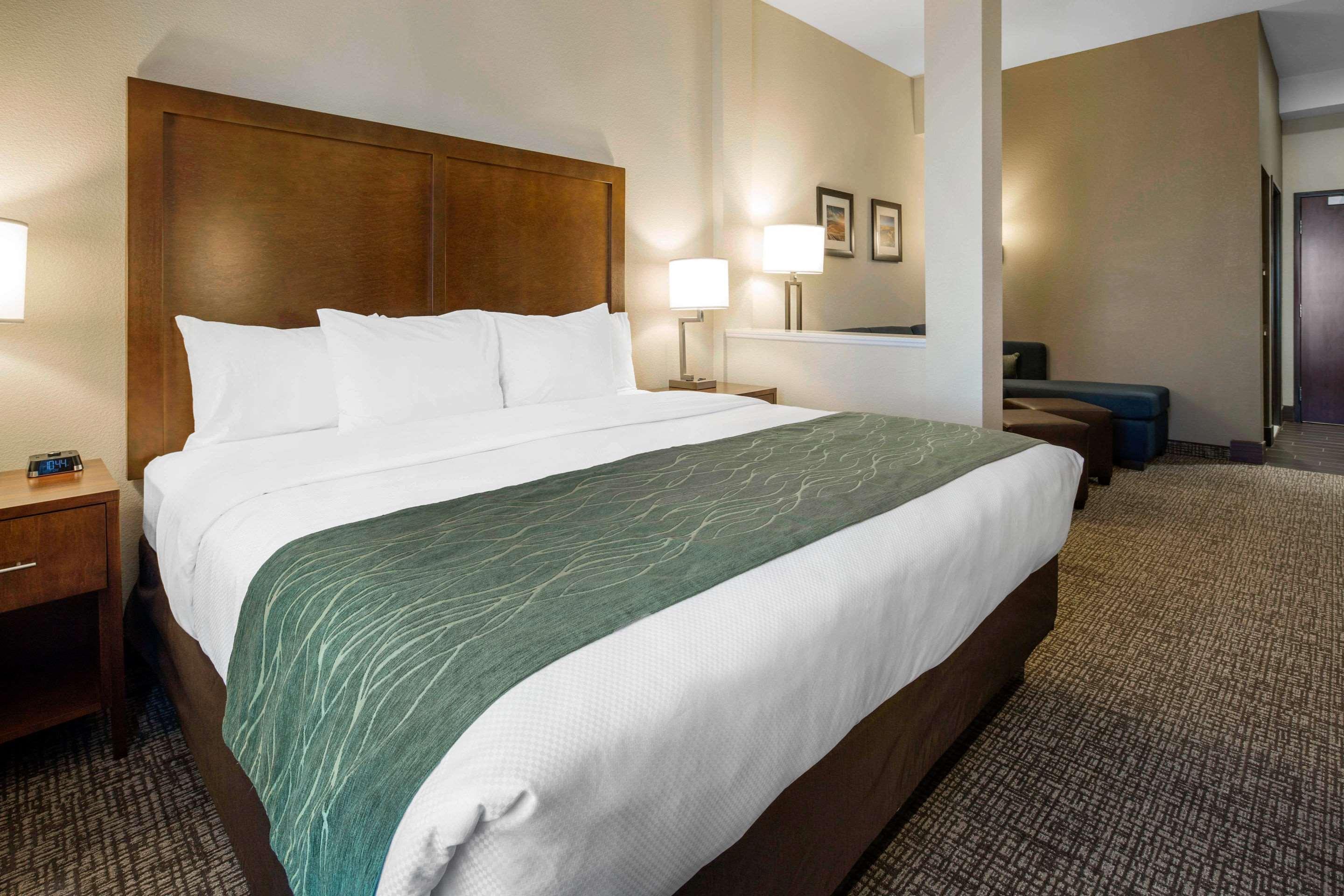Comfort Inn & Suites Edgewood Ngoại thất bức ảnh