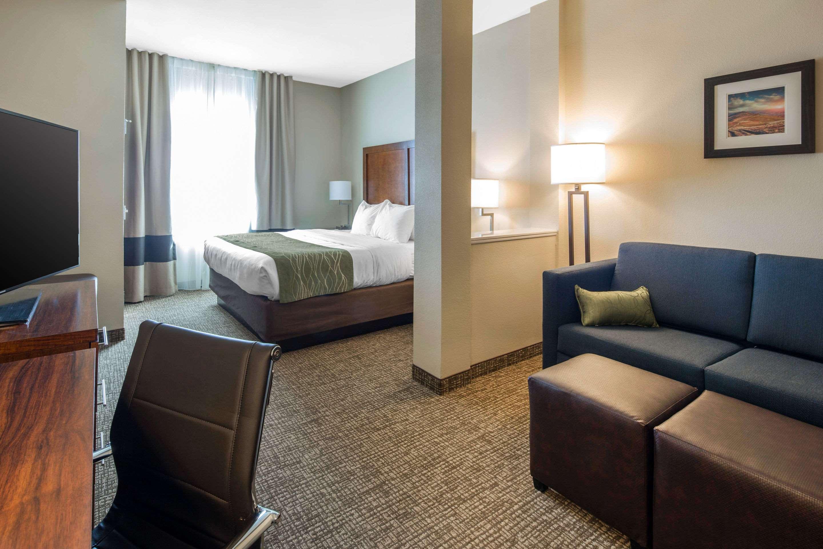 Comfort Inn & Suites Edgewood Ngoại thất bức ảnh