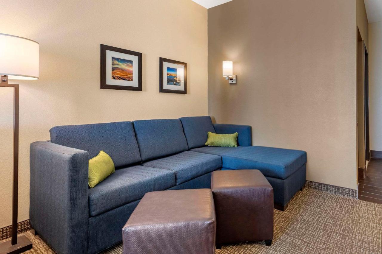 Comfort Inn & Suites Edgewood Ngoại thất bức ảnh