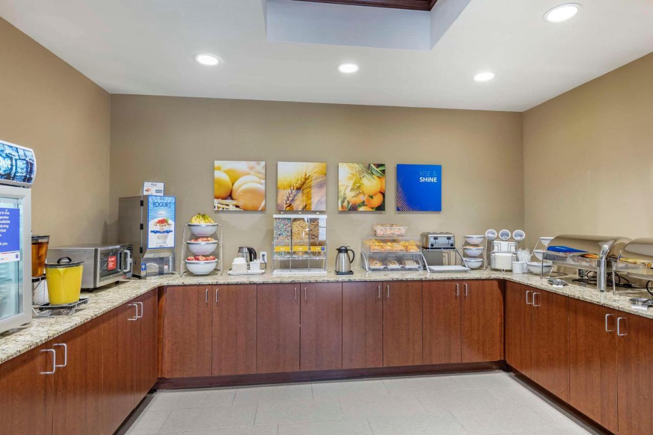 Comfort Inn & Suites Edgewood Ngoại thất bức ảnh